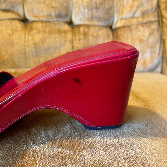 Via Spiga Red Gloss Slip On Wedges - Picture 7 of 10
